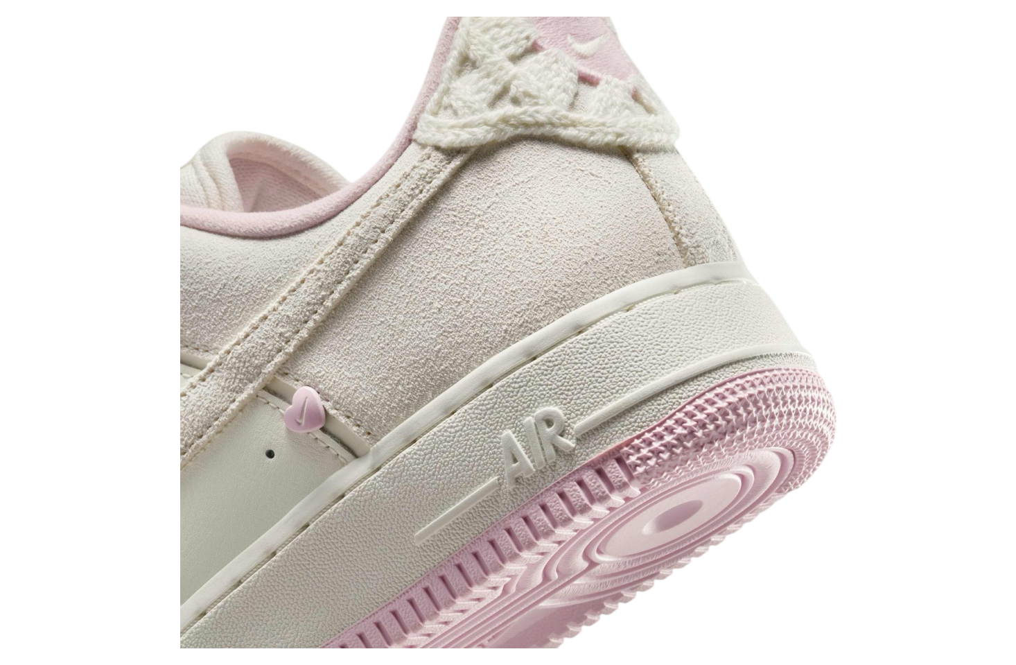 Nike Air Force 1 Low WMNS Valentine's Day - Feb 2025 - HV5992-111