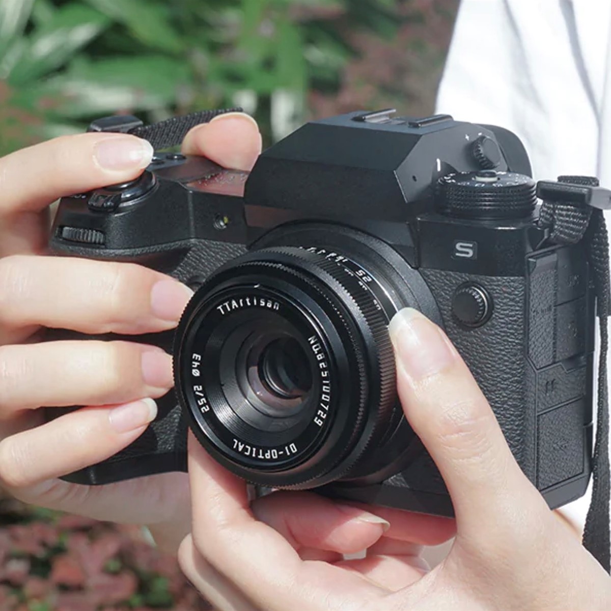 TTArtisan releases $55 25mm F2 lens for APS-C camera systems