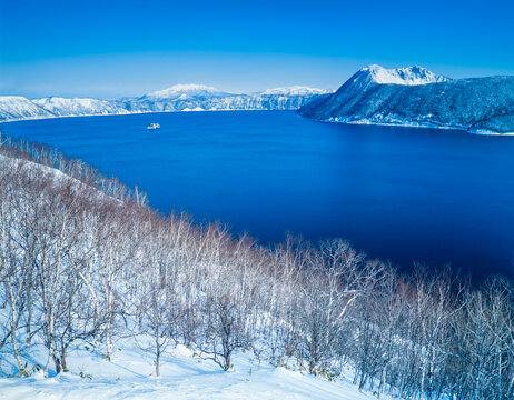 摩周湖」の写真素材 | 2,422件の無料イラスト画像 | Adobe Stock
