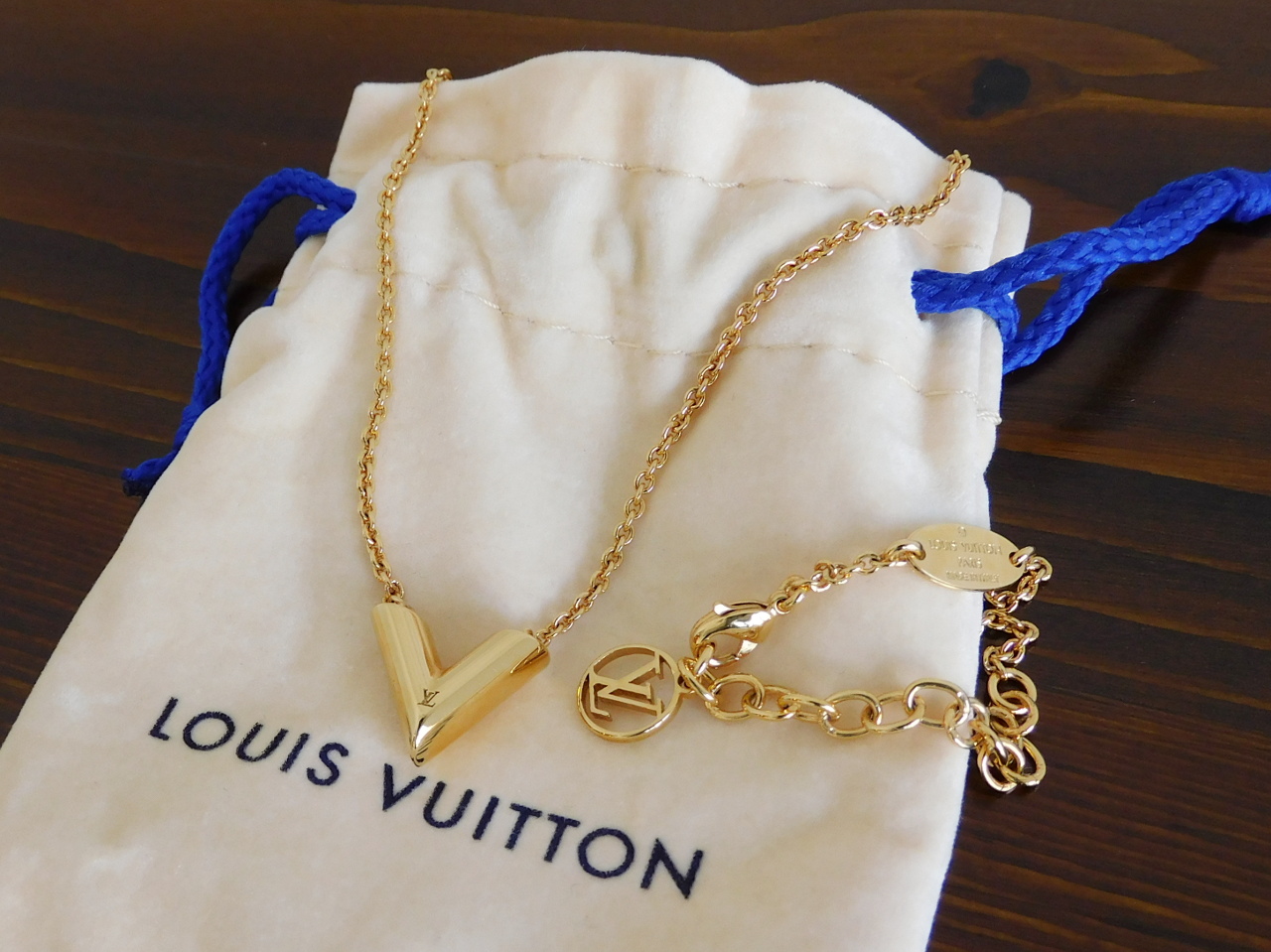 ルイヴィトンの ネックレス・エセンシャルV M61083の買取実績｜郡山市