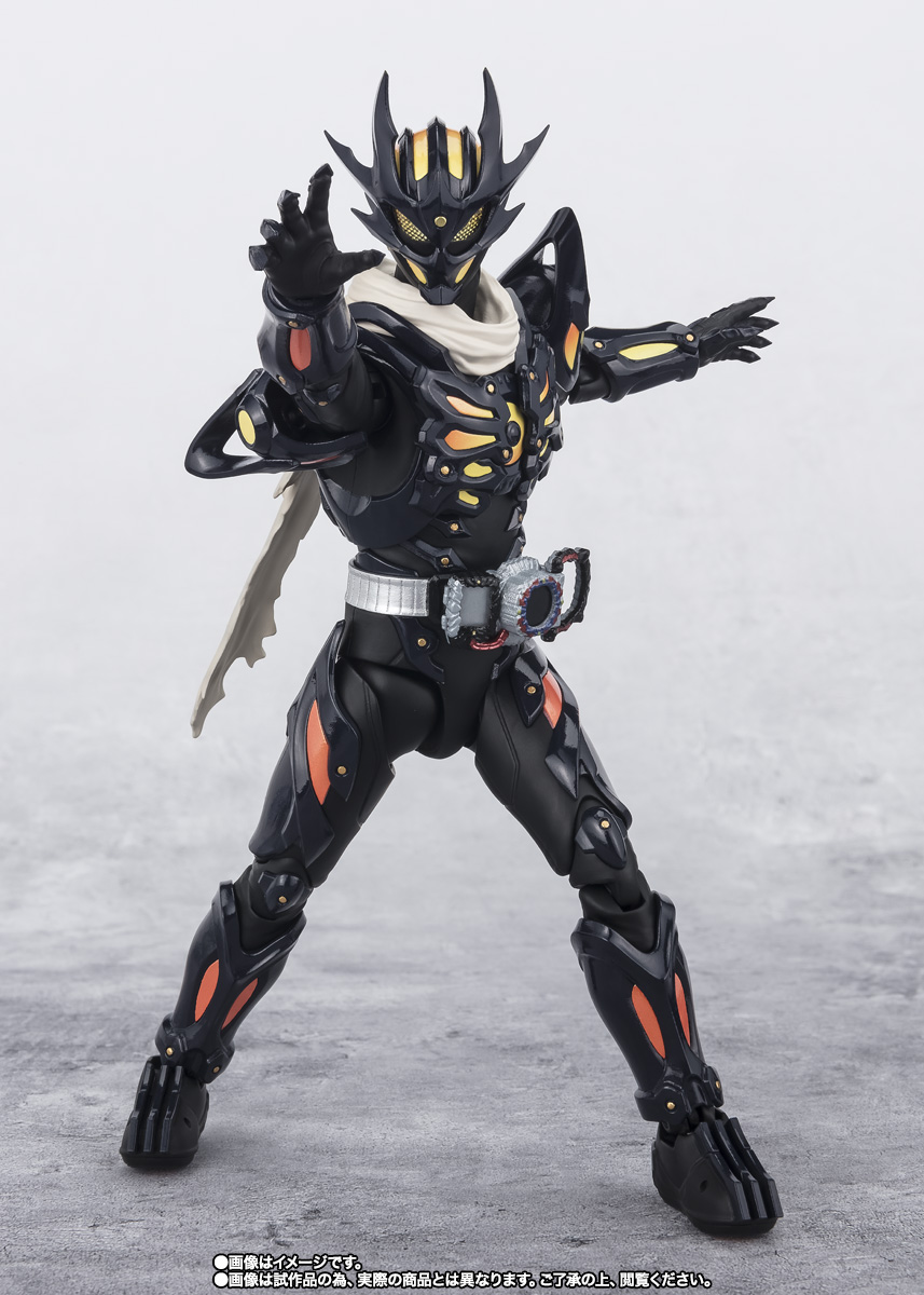 S.H.Figuarts 仮面ライダードレッド零式 | 魂ウェブ
