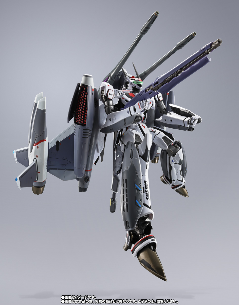 DX超合金 VF-25F トルネードメサイアバルキリー （早乙女アルト機