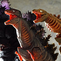 S.H.MonsterArts ゴジラ（2016） 第2形態＆第3形態セット | 魂ウェブ