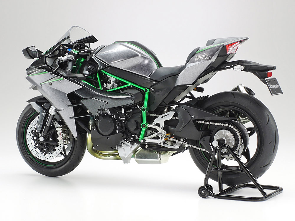 1/12 カワサキ Ninja H2 CARBON: スケールモデル｜TAMIYA SHOP ONLINE