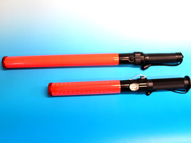 伸び縮みする誘導灯・信号灯 スーパーライト - 警備用品・防犯用品