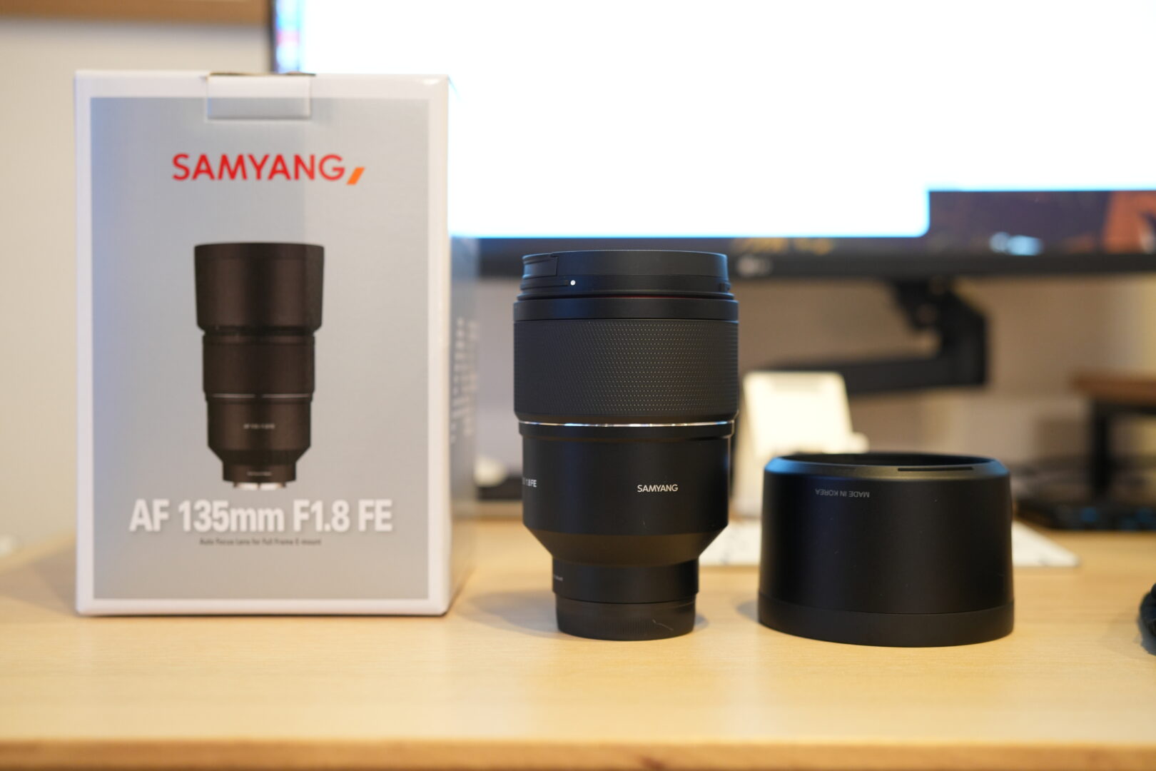 カメラ初心者に最適 サムヤン135mm f1.8 AFを購入レビュー（作例あり