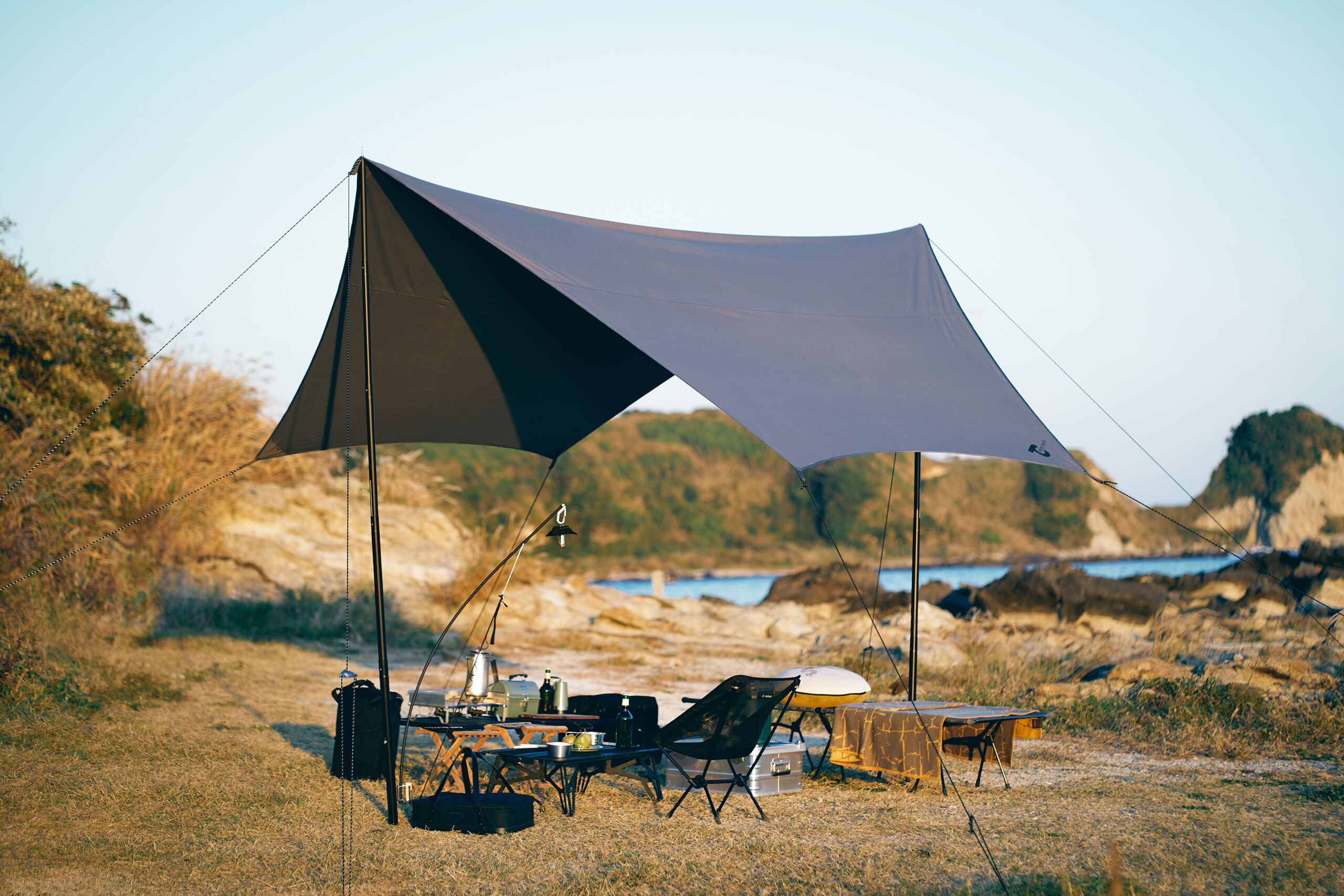 新ラインナップ】TOKYO CRAFTSのタープ「マカオン TC」がすごい！商品