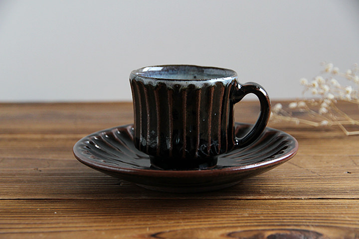 源右衛門窯】カップ＆ソーサー/しのぎ/黒 | 【丹波のイロドリ】丹波焼
