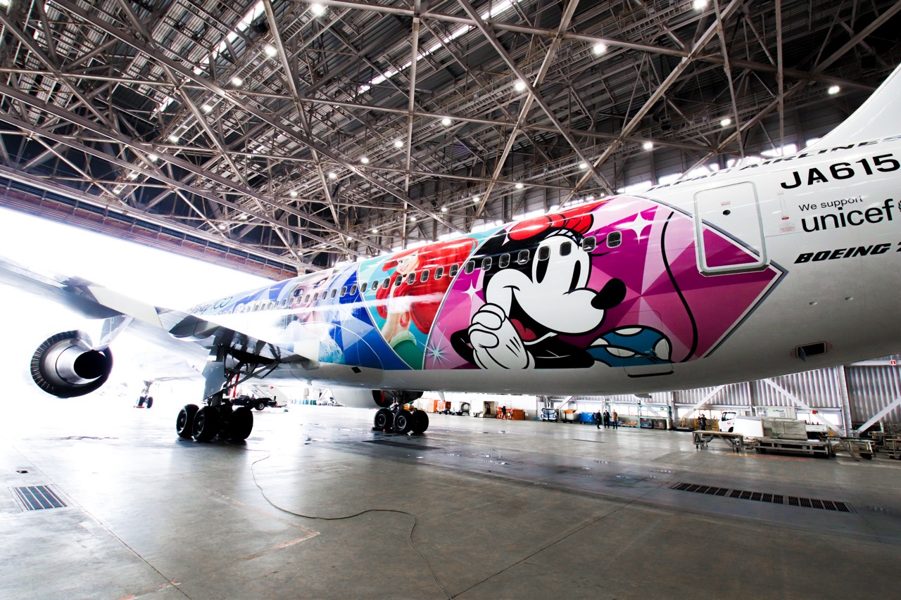 JALとディズニーのコラボ機5代目、12月6日「JAL DREAM EXPRESS