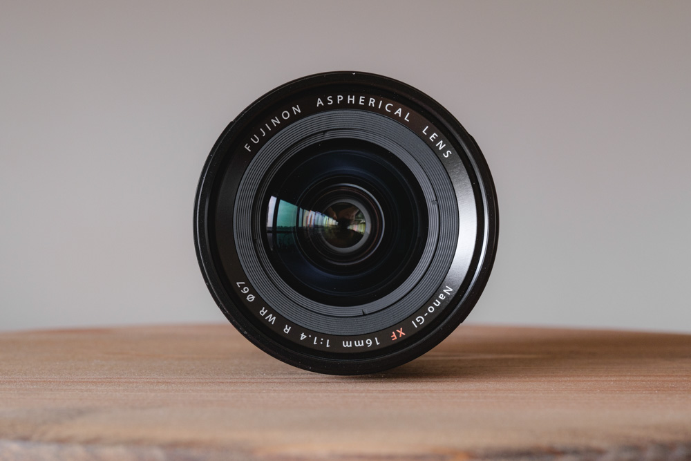 富士フイルムXF16mmF1.4 R WR 濃厚レンズレビュー 【作例あり】 | 旅と