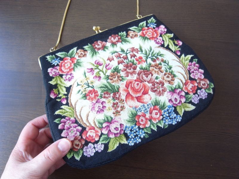 プチポワンバッグ アンティーク - テーブルB