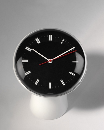 イタリアンミッドセンチュリーの傑作クロック「セクティコン」が身近に