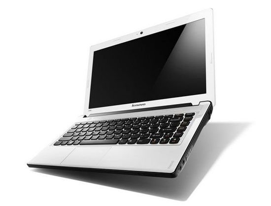 Lenovo製のノートパソコンIdeaPad Z380（Amazon限定モデル）購入