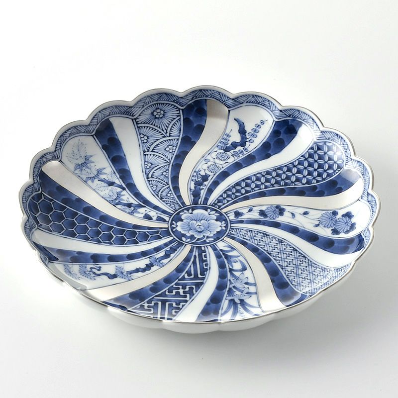 九谷焼 伝統柄 【九谷焼】9号盛皿・青粒鉄仙〈1枚〉 |皿や鉢など和食器