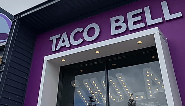 EXPERIENCE OUR RESTAURANTS INDIFFERENT CITIES – Taco Bell Japan