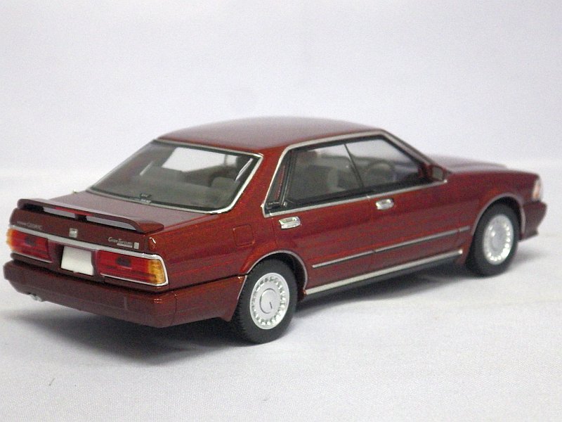 トミーテック 日産 セドリック ハードトップ V20 ツインカムターボ