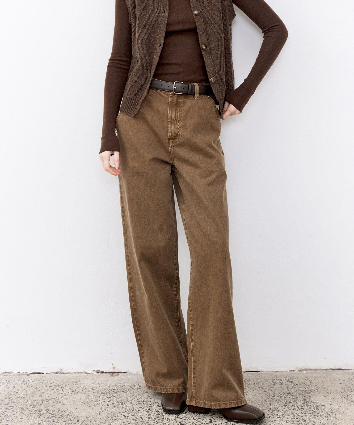 Basic Narrow Straight Brown Denim Pants