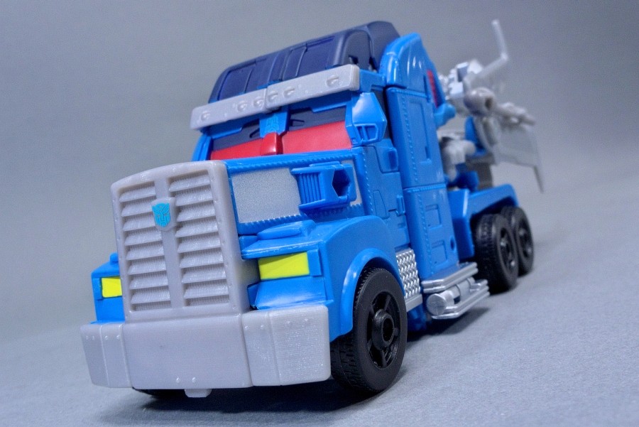 トランスフォーマープライム ビーストハンターズ ウルトラマグナス