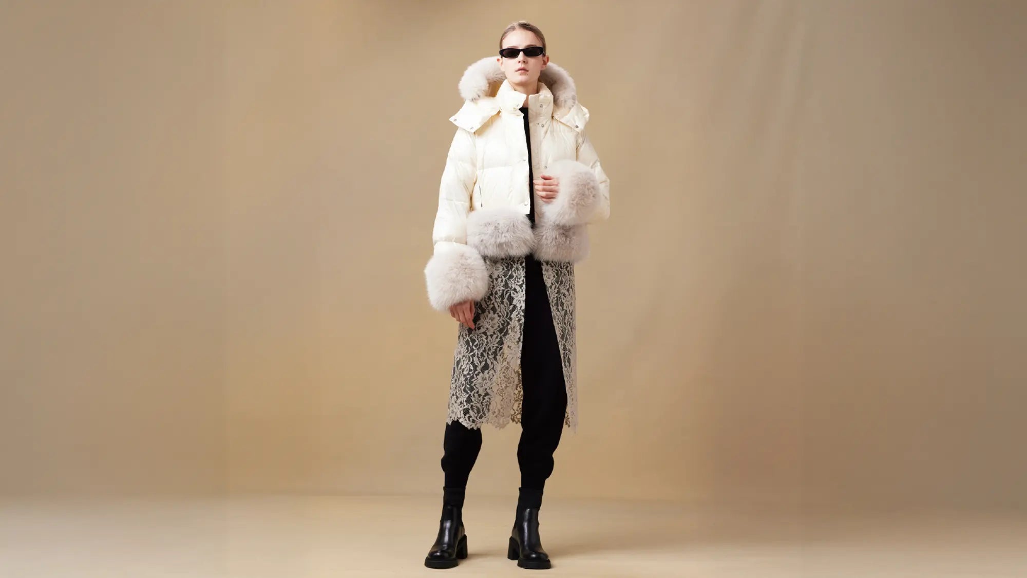 slide-taion-extra-25aw-2.webp?