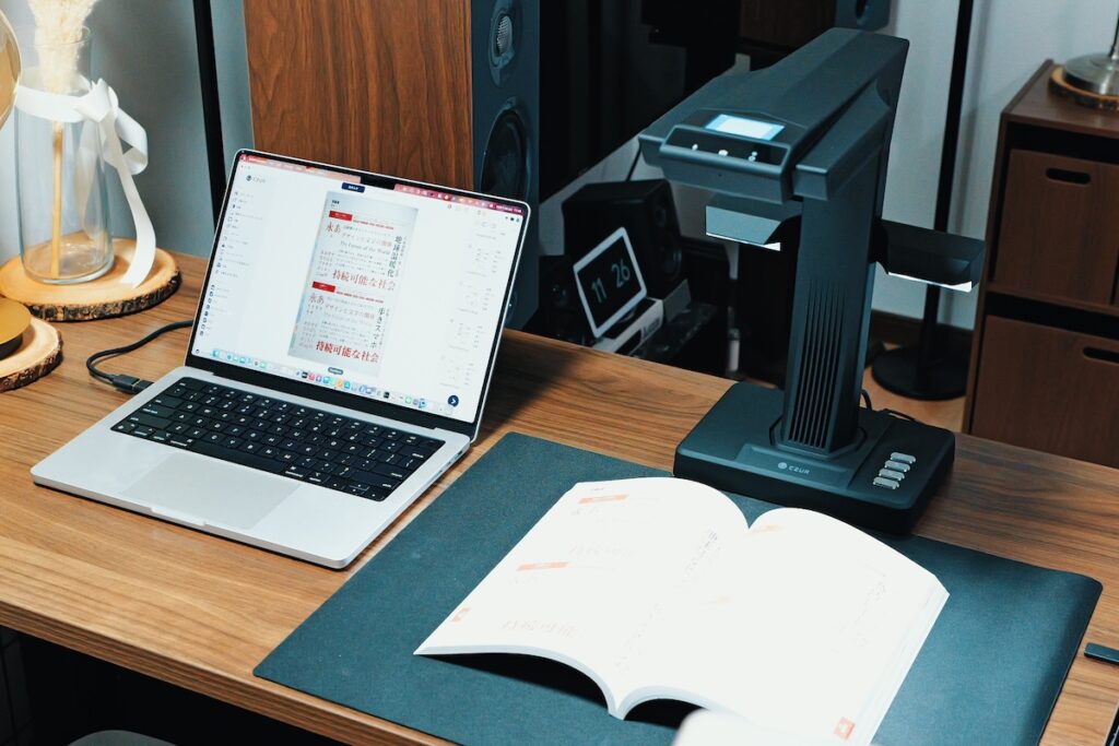 CZUR ET MAXレビュー｜本を“歪みなく”高速スキャンできるプロ仕様