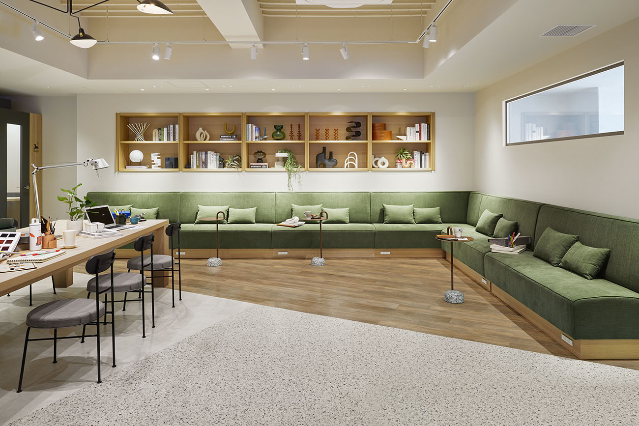 LN-1718｜レイフラットタイルノーワックス 石目500×500mm｜床材商品