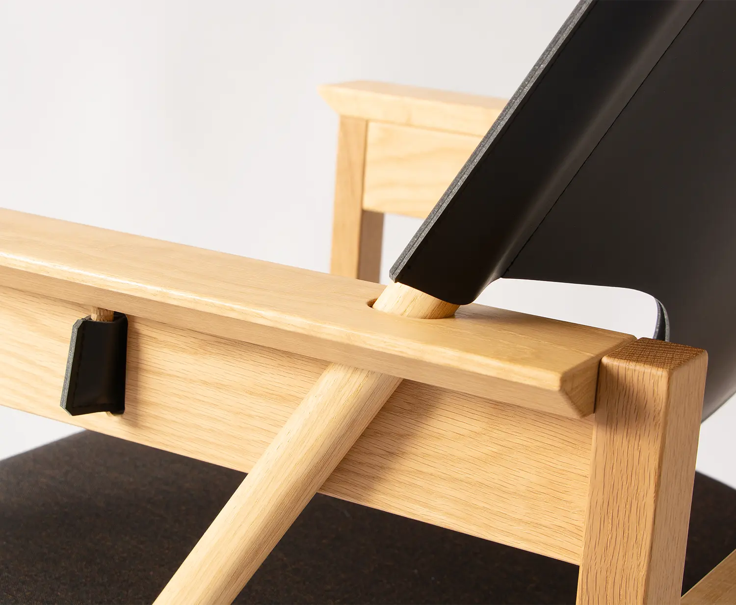 07 living armchair – 匠工芸