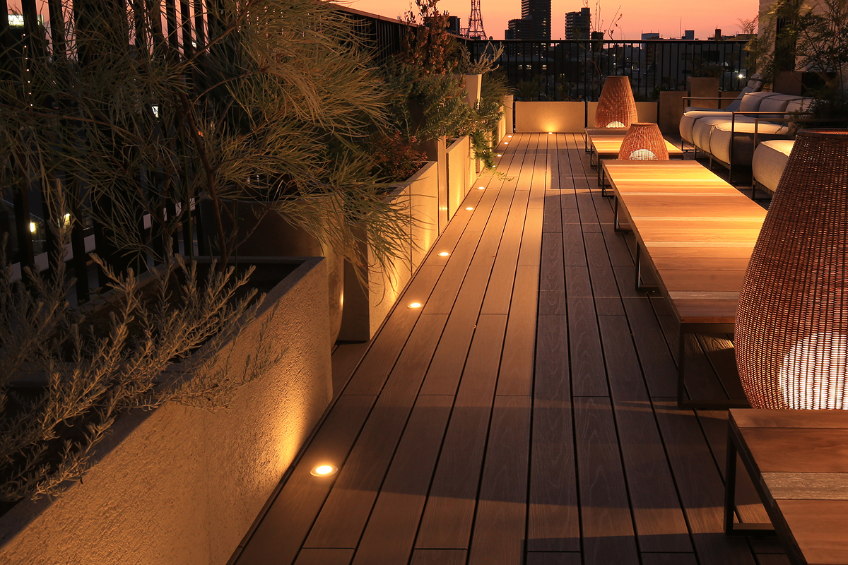 デッキライト | 屋外照明なら「株式会社タカショーデジテック」