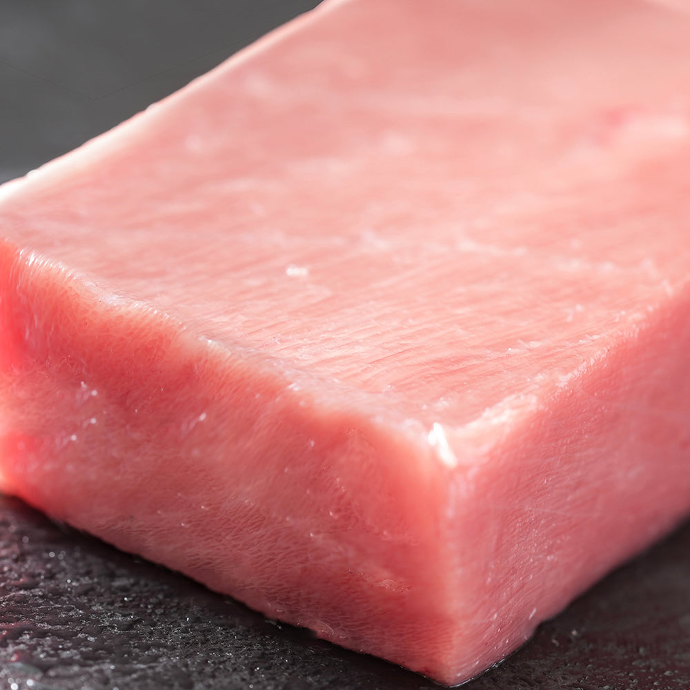 M-011 【柵1種】本マグロ 大トロ（200g）冷凍便 – 道の駅鷹ら島