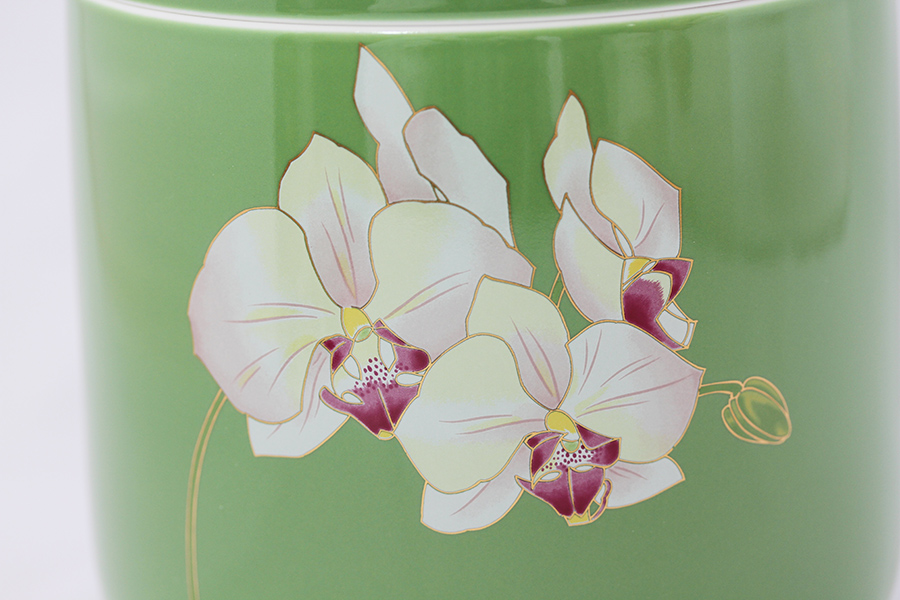 骨壺 香蘭社製 胡蝶蘭グリーン｜竹原葬祭