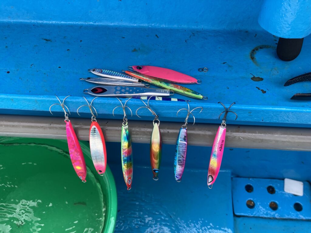 東京湾タチウオジギング ジグのカラー、形状選定について！（夏編