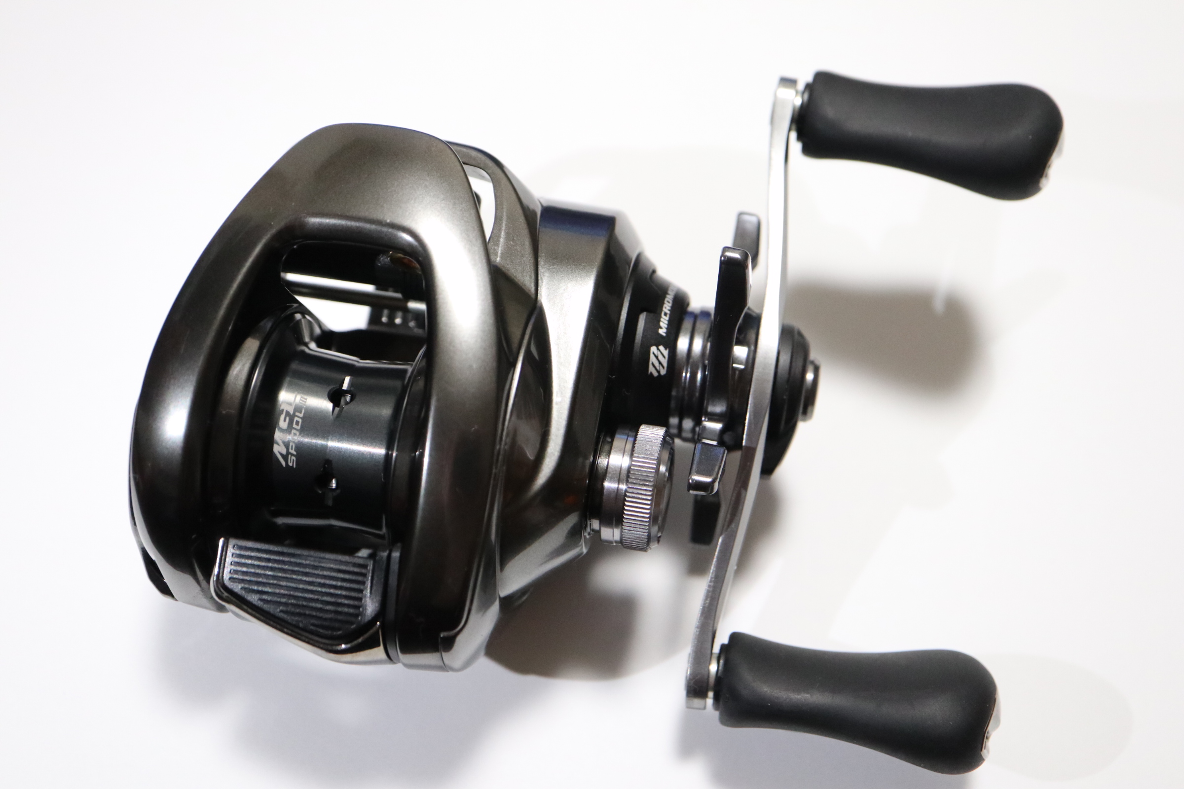 75FDA675-4D7C-4B2A-AFA8-