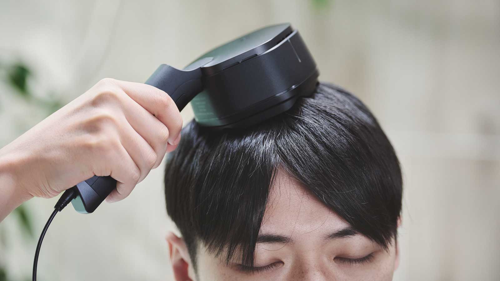 先進のヘアケアが自宅で可能に！ 超音波研究から生まれた《ソノリプロ》
