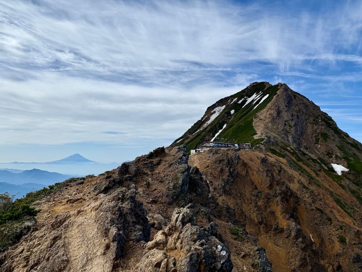 登山レポ】南沢から地蔵尾根を登り赤岳・阿弥陀岳へ日帰りハイク