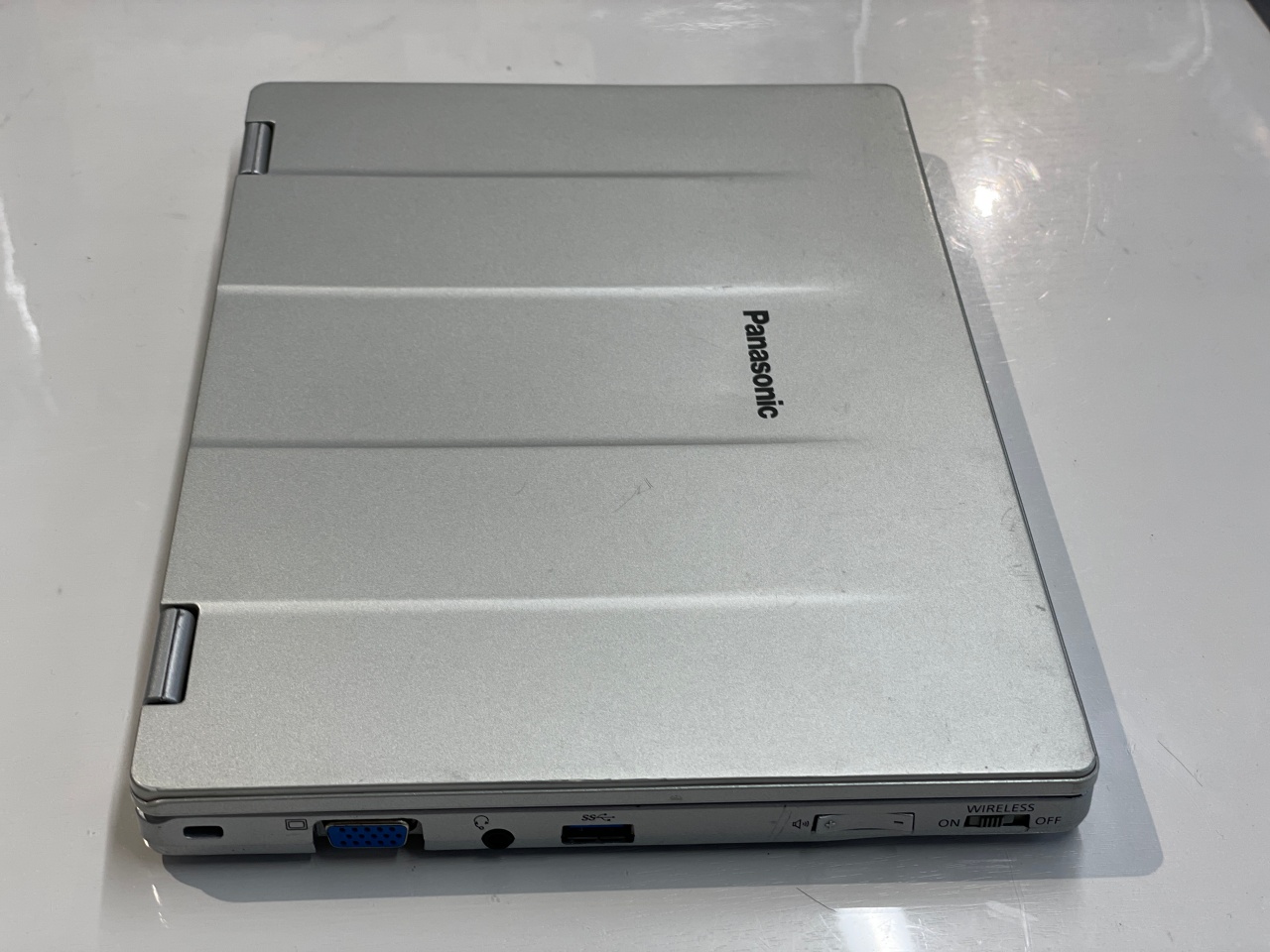 タブレット＆ノート両方のスタイルで使えるレッツノートが9.800円