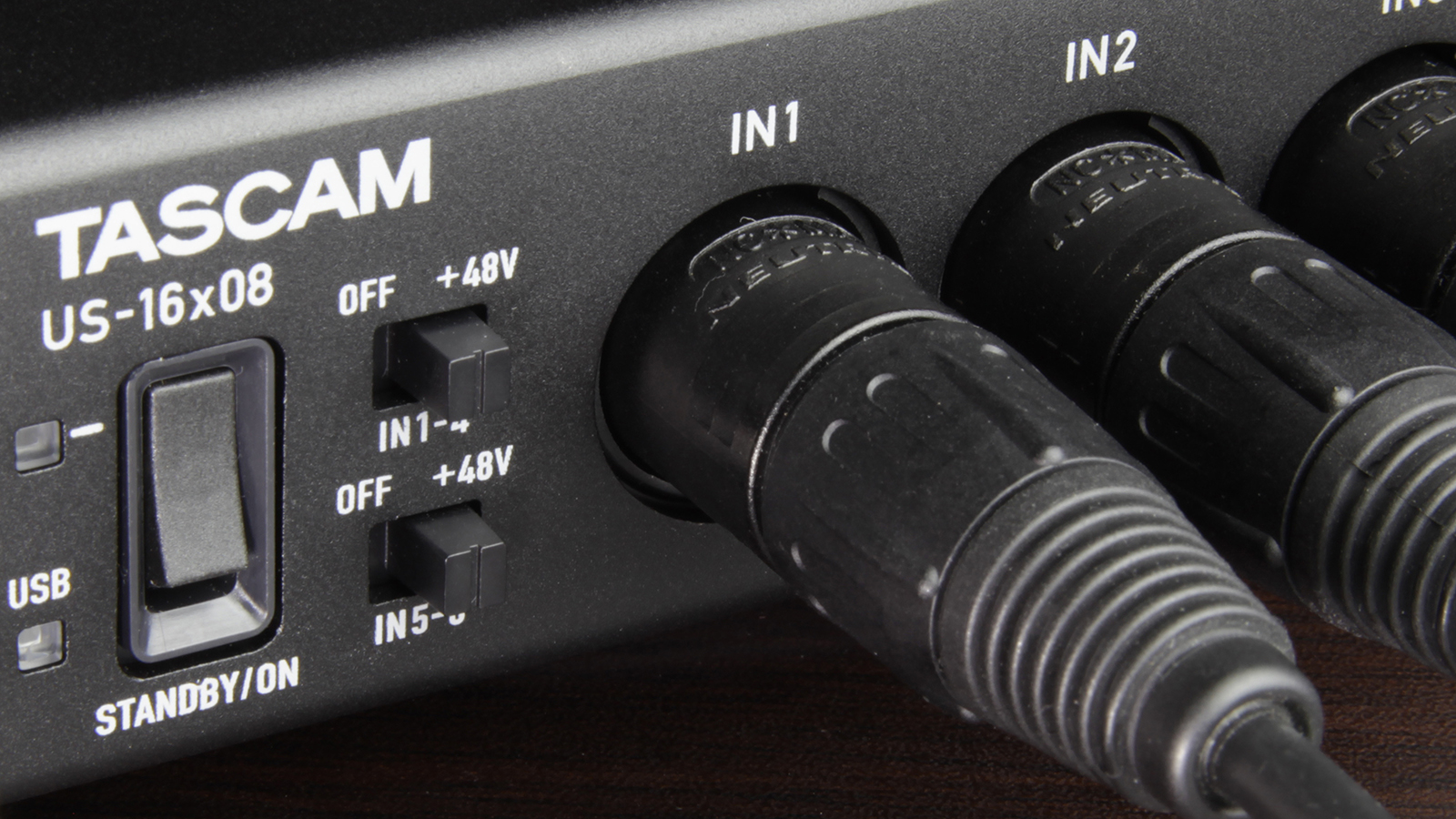 US-16x08 | 16-IN/8-OUT USB Audio/MIDI Interface | TASCAM - United