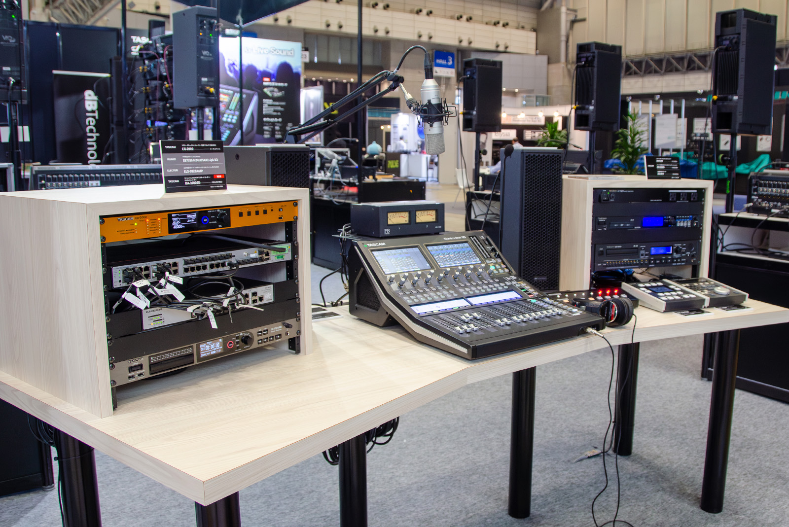 SMPTE ST 2110対応のデジタルミキサーを中心に、最新のプロ向け音響