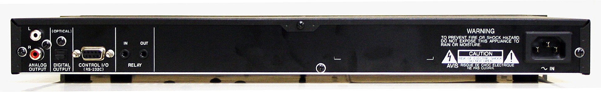 CD-01U | 業務用 1U CDプレーヤー | TASCAM (日本)