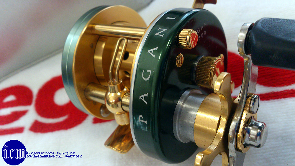 メガバス パガーニP200 メガバス パガーニ P200 R 右ハンドルリール