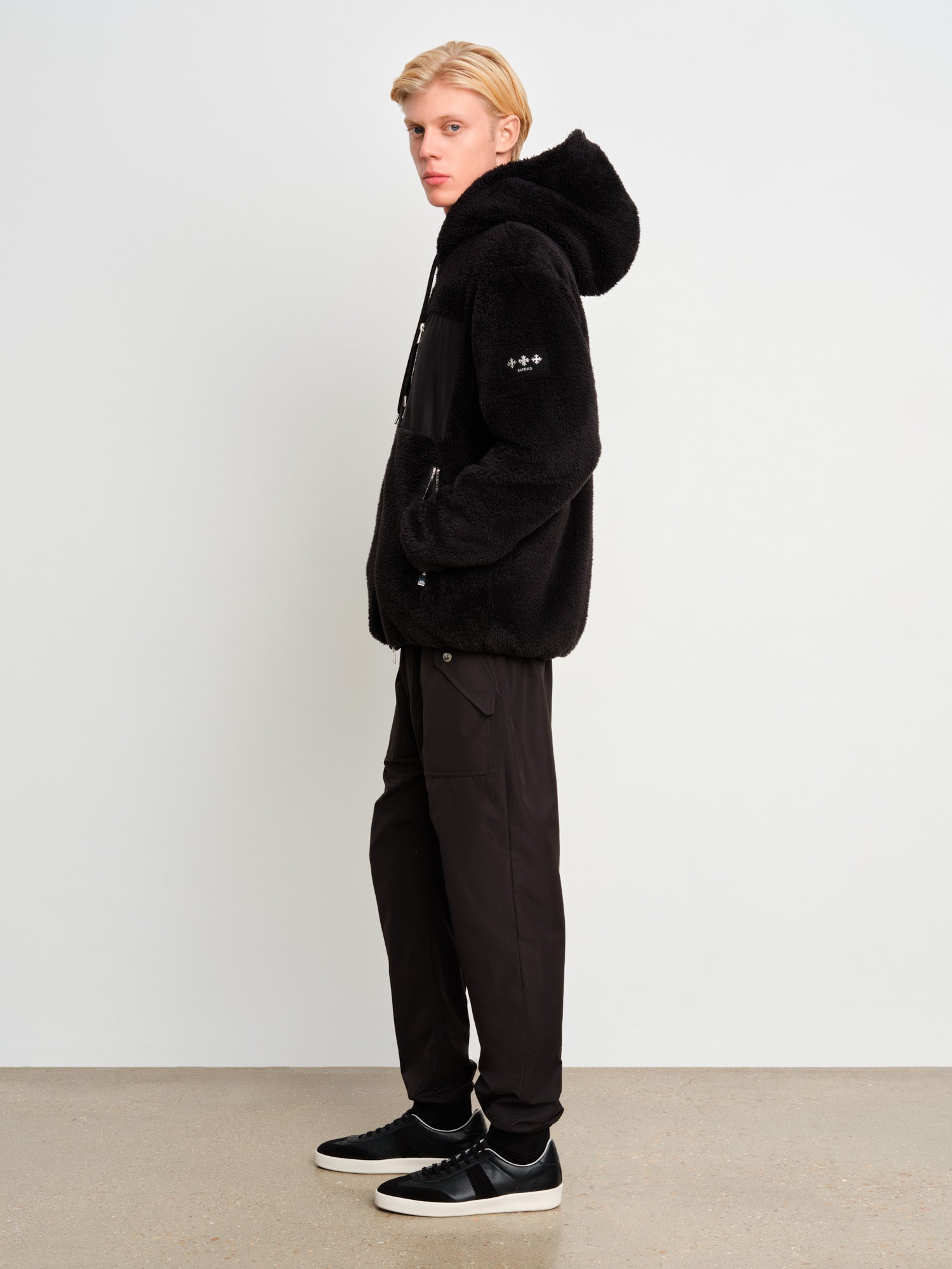 MENFI メンフィ | タトラス公式オンラインストア