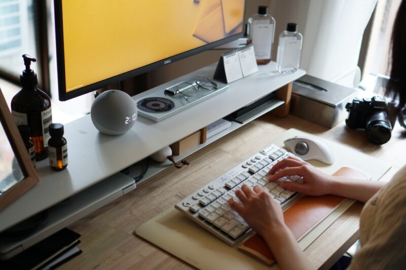 デスク収納をおしゃれにアップデート。Grovemade(グローブメイド)の