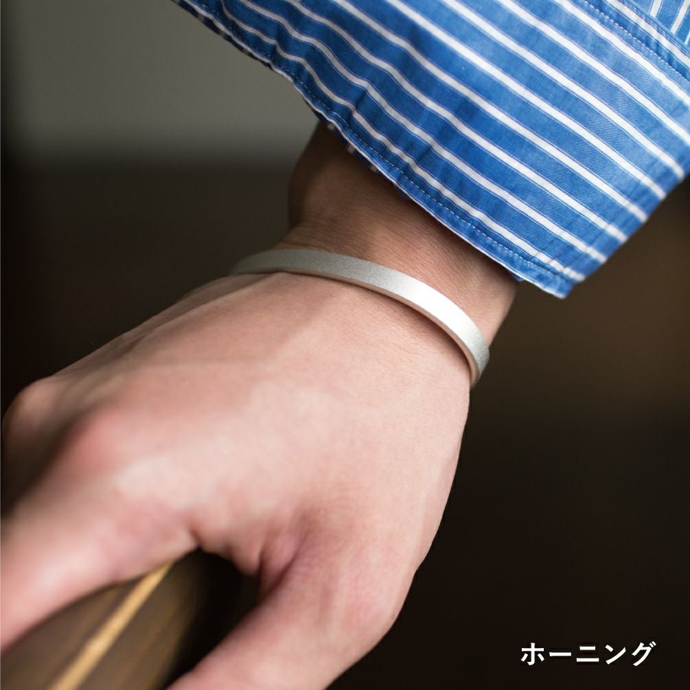 バングル メンズ Press950 シルバー 名入れ可 Tps-167 | TAVARAT公式