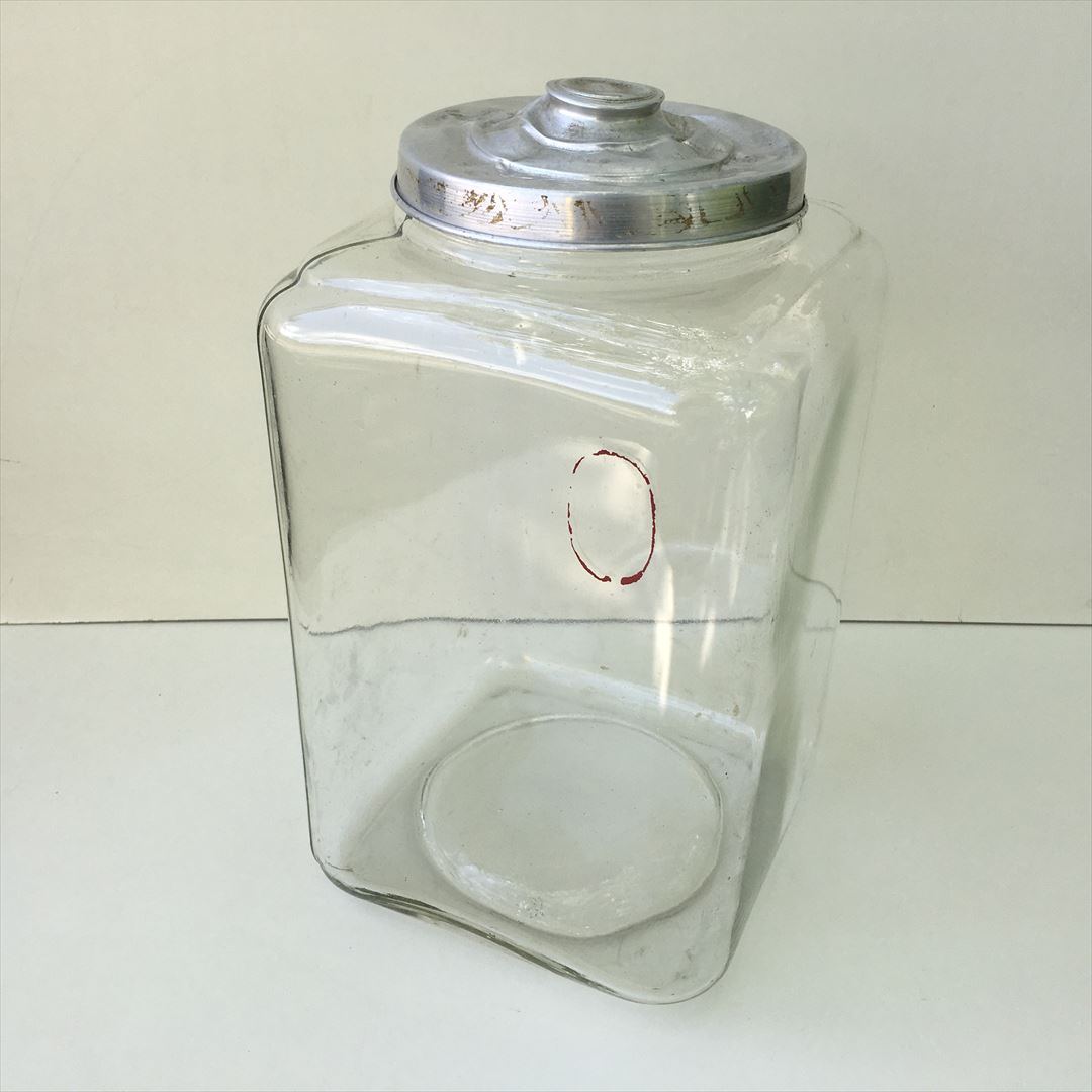 レトロなゆらゆらガラスの四角い駄菓子瓶 高28.5×幅17×奥17cm アルミ蓋