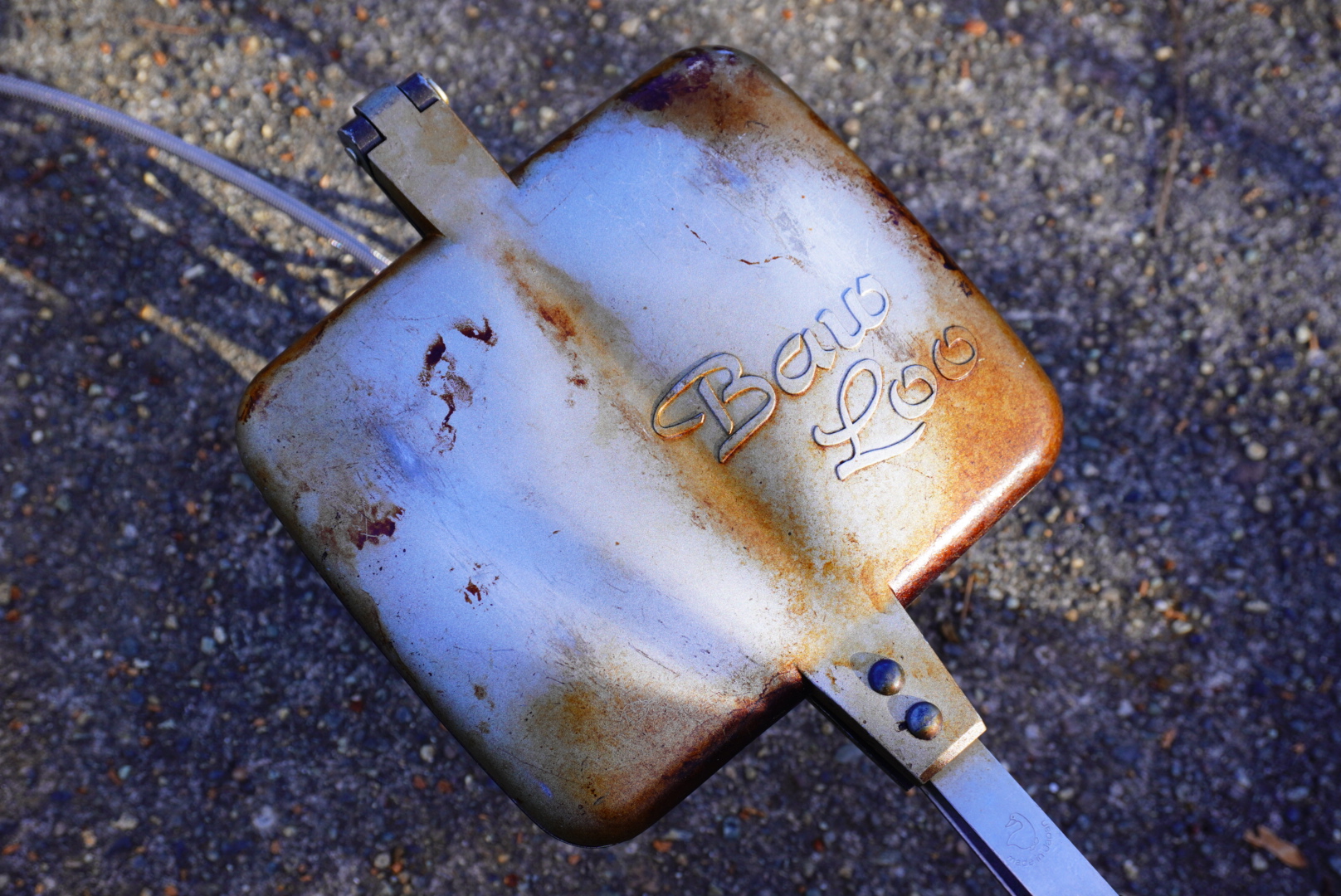 ホットサンドメーカー(バウルー)を持って山に行く！ | テントで乾杯