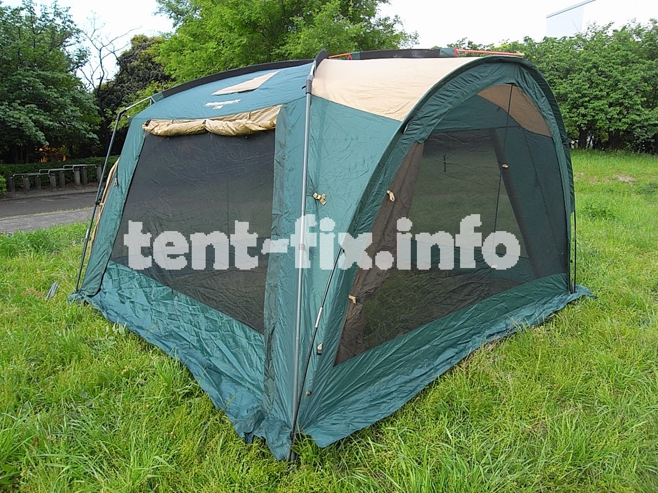 コールマン トンネルコネクトスクリーンタープ(#15)