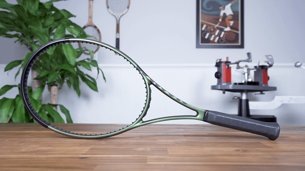 Wilson Blade 98 18x20 v8 Specs, Strings, & Tension