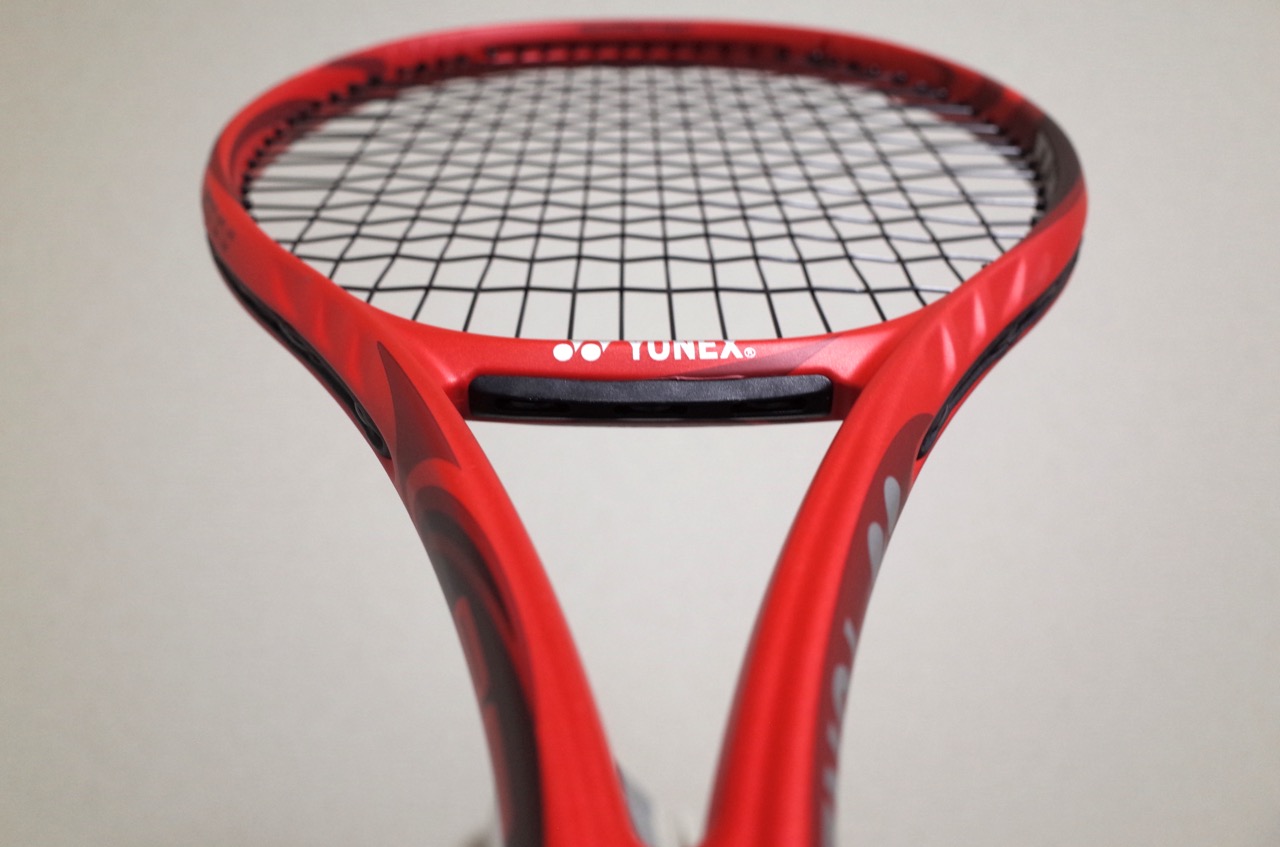ブイコア98は意外なほど扱いやすい万能ラケット – ヨネックス V CORE