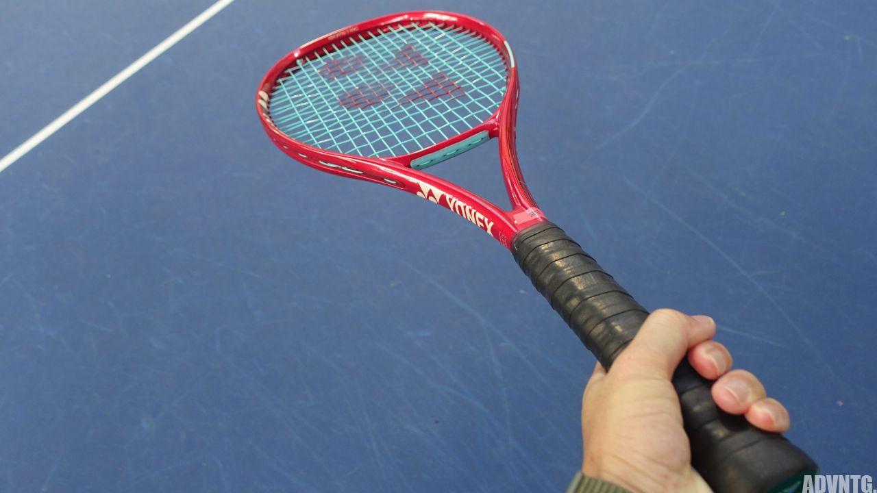 ヨネックス・ブイコア98(2026)は推進力が強くなって球威が出る！YONEX