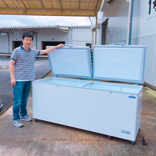 新しいテンポスオリジナル冷凍ストッカーを開発中！ テンポスレポート