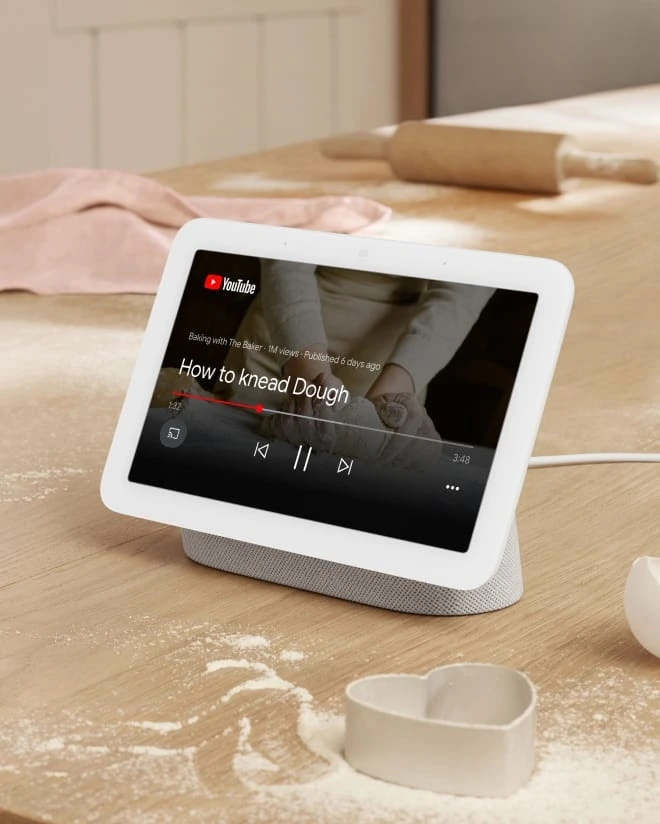 Google Nest Hub (2nd Gen) — AIとスマート家電連携で暮らしをスマート