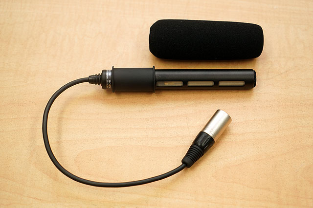 FX30』や『FX3』に使える業務用XLRマイク『ECM-XM1』レポート - ソニー